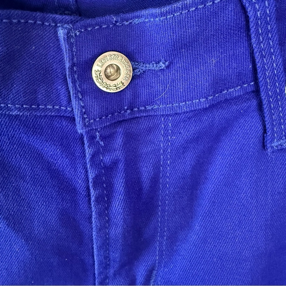 Levi’s So Slimming Royal Blue Skinny Jeans NWOT Size 32 - Picture 11 of 11